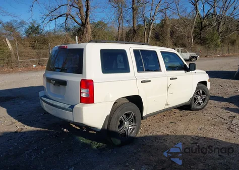 2008 Jeep Patriot Sport from USA, damaged, VIN 1J8FT28088D714893